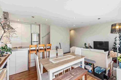 Photo of property in 3/17 Auburn Street, Grafton, Auckland, 1023