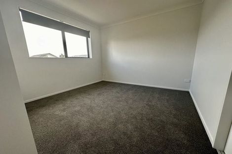 Photo of property in 6c Jern Place, Eastern Beach, Auckland, 2012