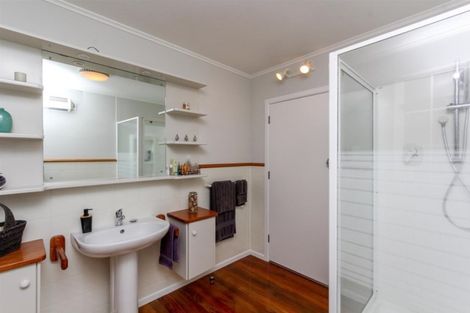 Photo of property in 3 Lynmouth Heights, Lynmouth, New Plymouth, 4310