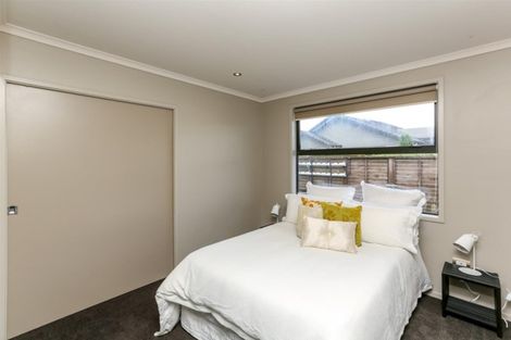 Photo of property in 9 St Andrews Parkway, Waiwhakaiho, New Plymouth, 4312