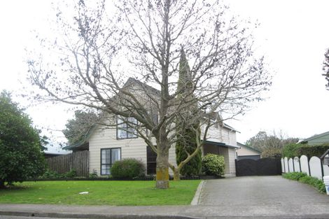 Photo of property in 17 Cedar Road, Te Awanga, 4102