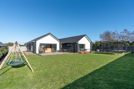 Photo of property in 17c Madison Street, Carterton, 5713