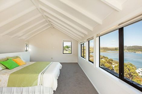 Photo of property in 5 Bush Point Road, Cable Bay, 0420
