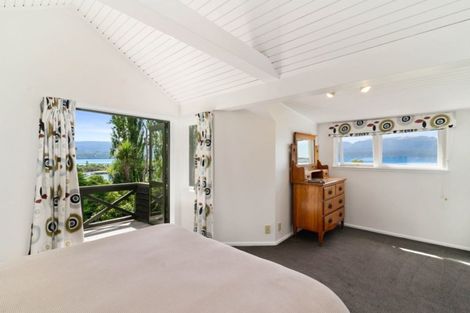 Photo of property in 35 Spencer Road, Lake Tarawera, Rotorua, 3076