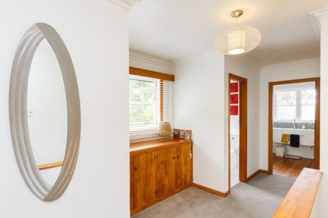 Photo of property in 546 Featherston Street, Roslyn, Palmerston North, 4414