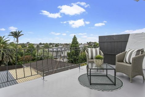 Photo of property in 4/8 Wood Street, Papakura, 2110