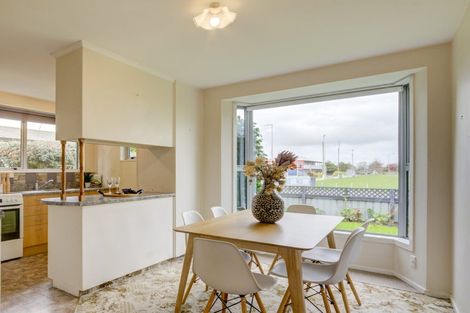 Photo of property in 72 South Belt, Rangiora, 7400