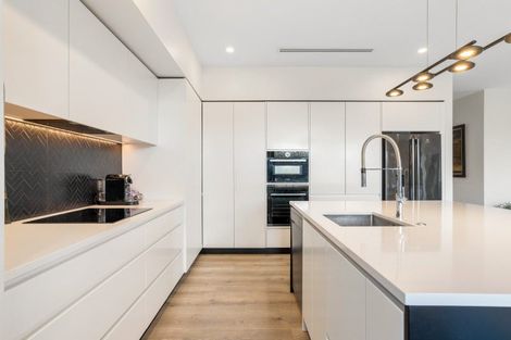 Photo of property in 121 Charleston Avenue, Whangamata, 3620