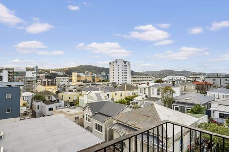 Photo of property in 14/37 Majoribanks Street, Mount Victoria, Wellington, 6011
