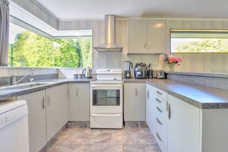 Photo of property in 50 Morton Street, Edendale, 9825