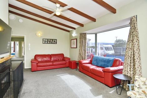 Photo of property in 7 Marlin Place, Mairehau, Christchurch, 8013
