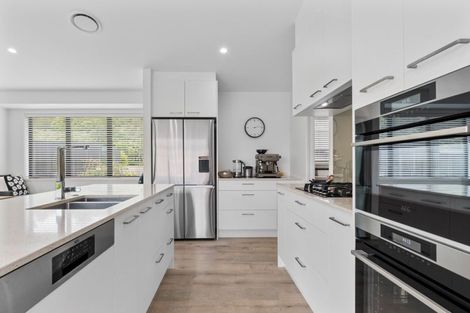 Photo of property in 123 Adler Drive, Ohauiti, Tauranga, 3112