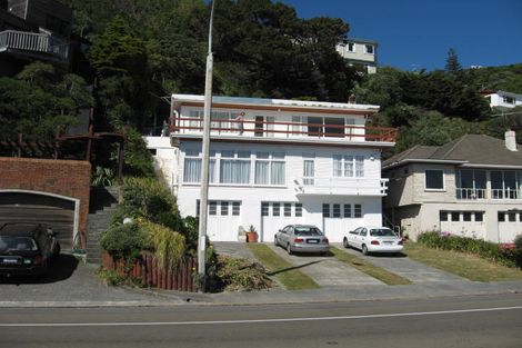 Photo of property in 220 Evans Bay Parade, Hataitai, Wellington, 6021