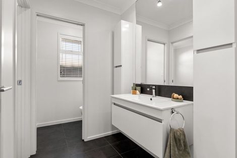 Photo of property in 217 Lakes Boulevard, Pyes Pa, Tauranga, 3112