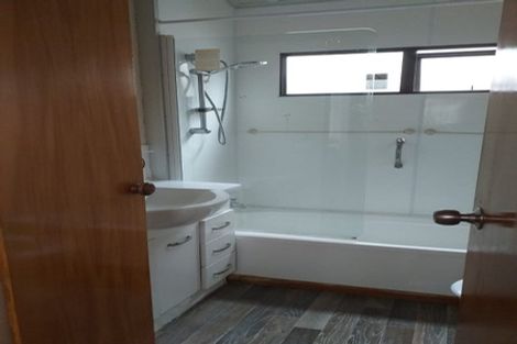 Photo of property in 55 Truscott Avenue, Johnsonville, Wellington, 6037