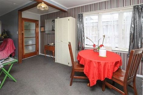 Photo of property in 17 Brocas Avenue, Hillcrest, Hamilton, 3216