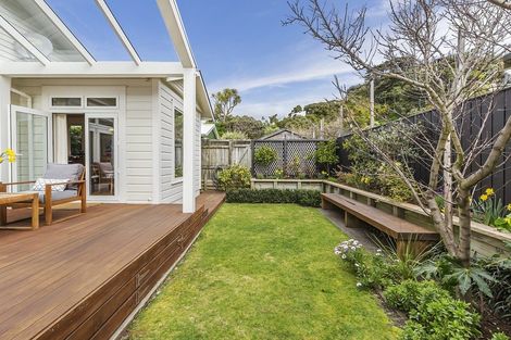 Photo of property in 6 Ferry Street, Seatoun, Wellington, 6022