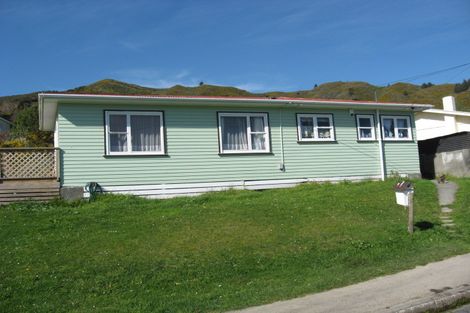 Photo of property in 9 Castlerea Street, Wainuiomata, Lower Hutt, 5014