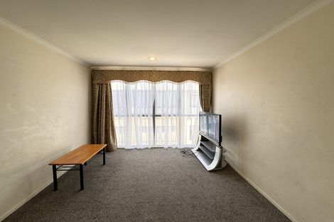 Photo of property in 309 Don Buck Road, Massey, Auckland, 0614