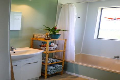 Photo of property in 33 Arapoto Road, Onewhero, Tuakau, 2697