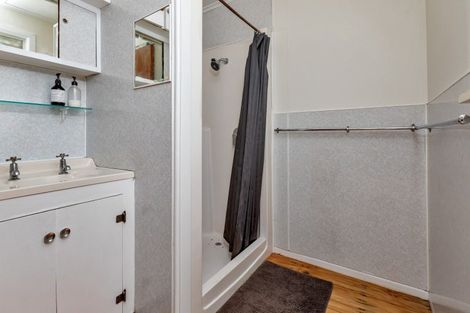 Photo of property in 205 One Tree Point Road, One Tree Point, 0118