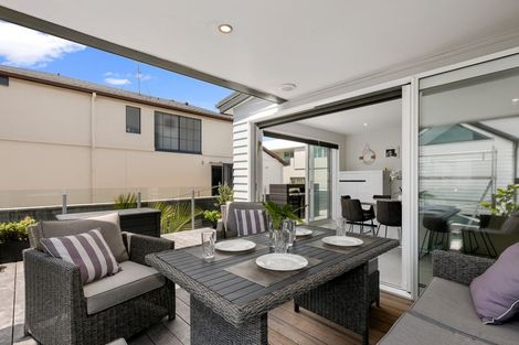 Photo of property in 12b Hart Street, Mount Maunganui, 3116