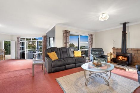 Photo of property in 4 Clayden Drive, Gulf Harbour, Whangaparaoa, 0930
