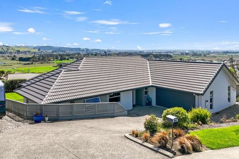 Photo of property in 26 Katania Heights, Brightwater, 7022