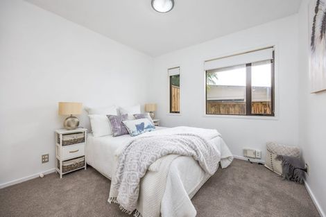 Photo of property in The Grange, 15/92 Bush Road, Albany, Auckland, 0632