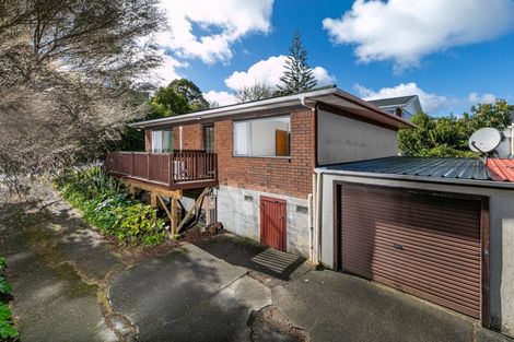 Photo of property in 1/21 Takapu Street, Henderson, Auckland, 0612