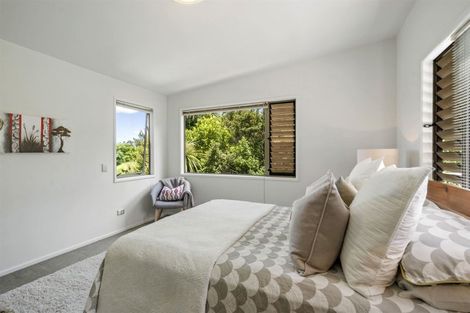 Photo of property in 2/25 Auld Street, Torbay, Auckland, 0630