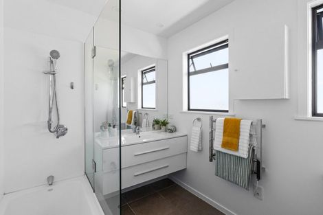 Photo of property in 20 Coventry Avenue, Tamatea, Napier, 4112