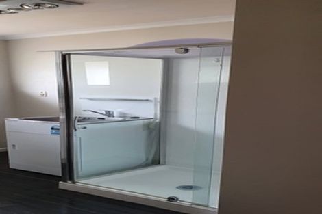 Photo of property in 2/10 Owens Terrace, Upper Riccarton, Christchurch, 8041