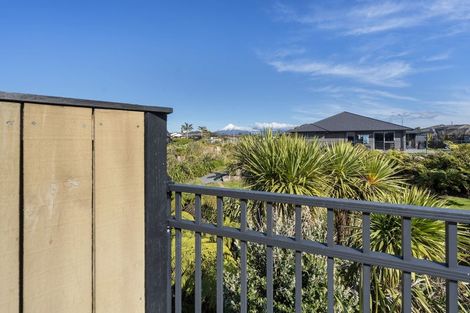 Photo of property in 17 Waitaha Place, Bell Block, New Plymouth, 4312