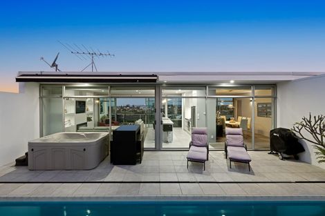 Photo of property in 47 The Ritz, Orewa, 0931