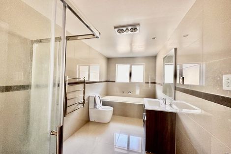 Photo of property in 12 Kilcadden Drive, Flat Bush, Auckland, 2019