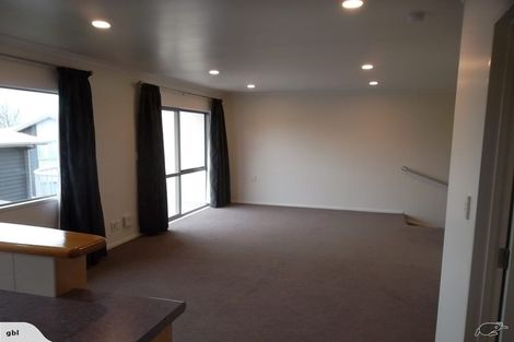 Photo of property in 11au9 Ruakiwi Road, Hamilton Lake, Hamilton, 3204