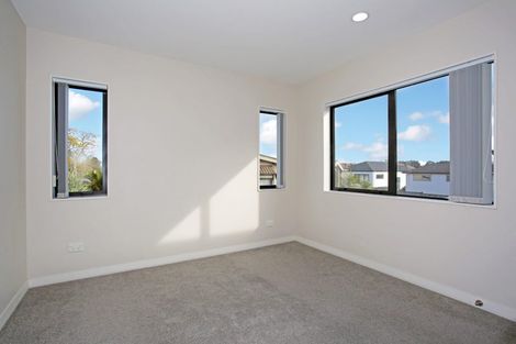 Photo of property in 21 Francesco Drive, Karaka, Papakura, 2113