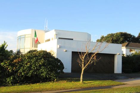 Photo of property in 16 Western Heights Drive, Western Heights, Hamilton, 3200