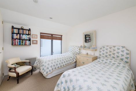 Photo of property in 56 Hawkesbury Avenue, St Albans, Christchurch, 8014