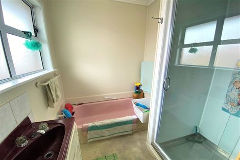 Photo of property in 2/17 Ti Rakau Drive, Pakuranga, Auckland, 2010