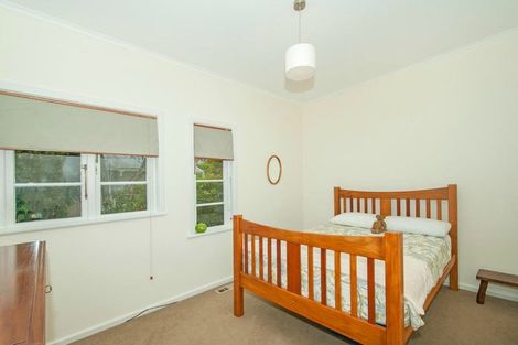Photo of property in 2 Sherwood Street, Woburn, Lower Hutt, 5010