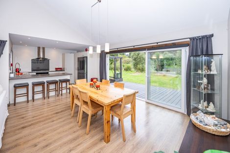 Photo of property in 3 Bush View Drive, Waitetuna, Raglan, 3295