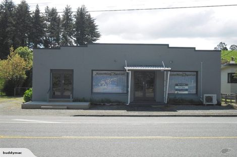 Photo of property in 2030 Lumsden-dipton Highway, Dipton, 9791