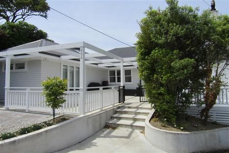 Photo of property in 45a Box Hill, Khandallah, Wellington, 6035