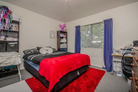 Photo of property in 2/22 Cosgrave Road, Papakura, 2110