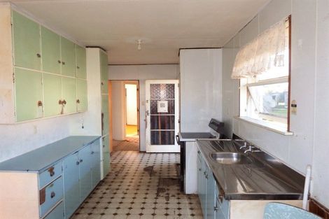 Photo of property in 15 Vera Street, Marton, 4710