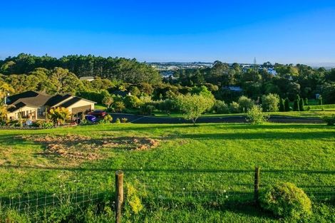 Photo of property in 215 Gills Road, Albany Heights, Auckland, 0632