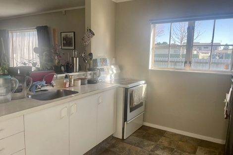 Photo of property in 900 Collinge Road, Mayfair, Hastings, 4122