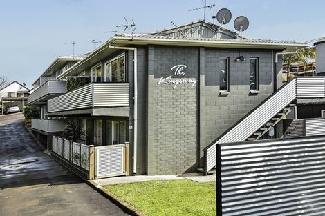 Photo of property in 7/11 Kingsway Avenue, Sandringham, Auckland, 1025